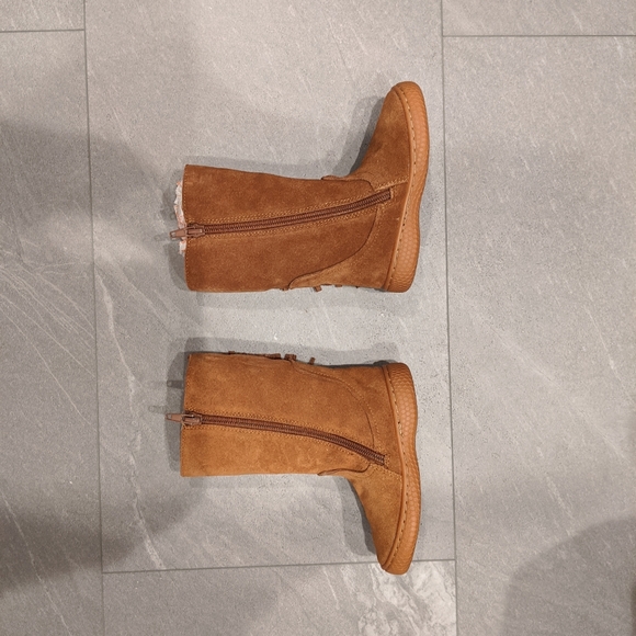 Live & Luca Fringe boots - Picture 4 of 7